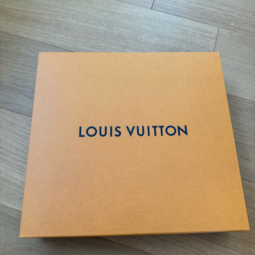 Louis Vuitton box with ribbon